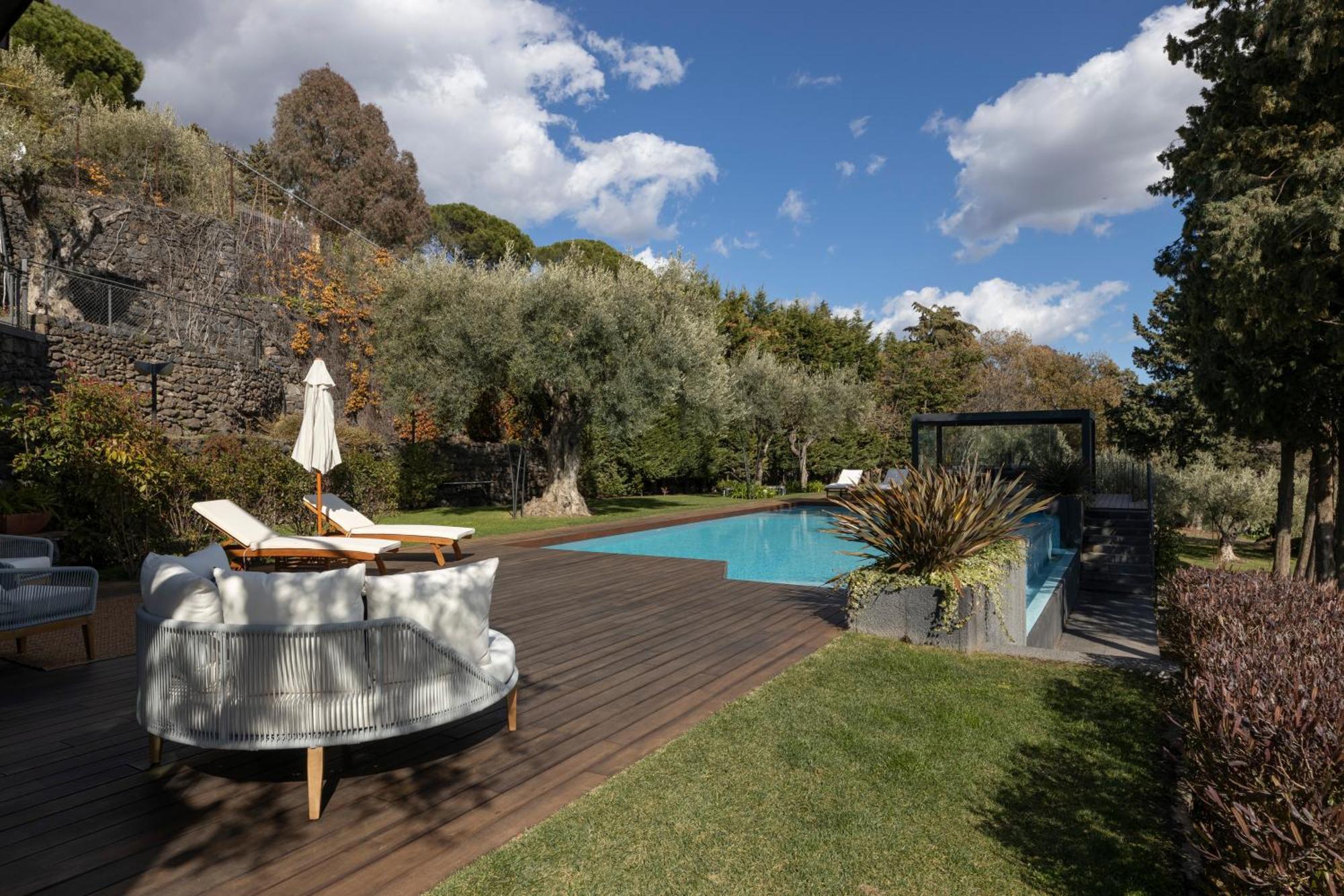 Scialaj Villa Di Lusso Sull'Etna Con Piscina E Vista Mare Ragalna Dış mekan fotoğraf